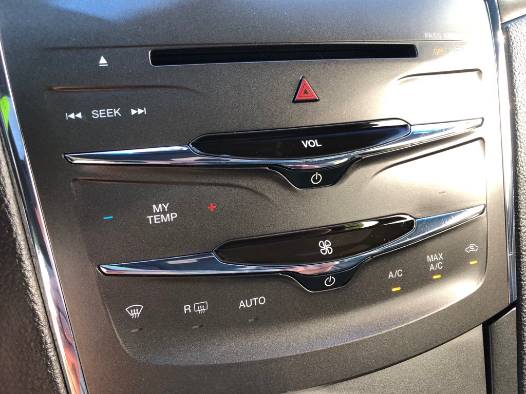 Used 2016 Lincoln MKS AWD image 25