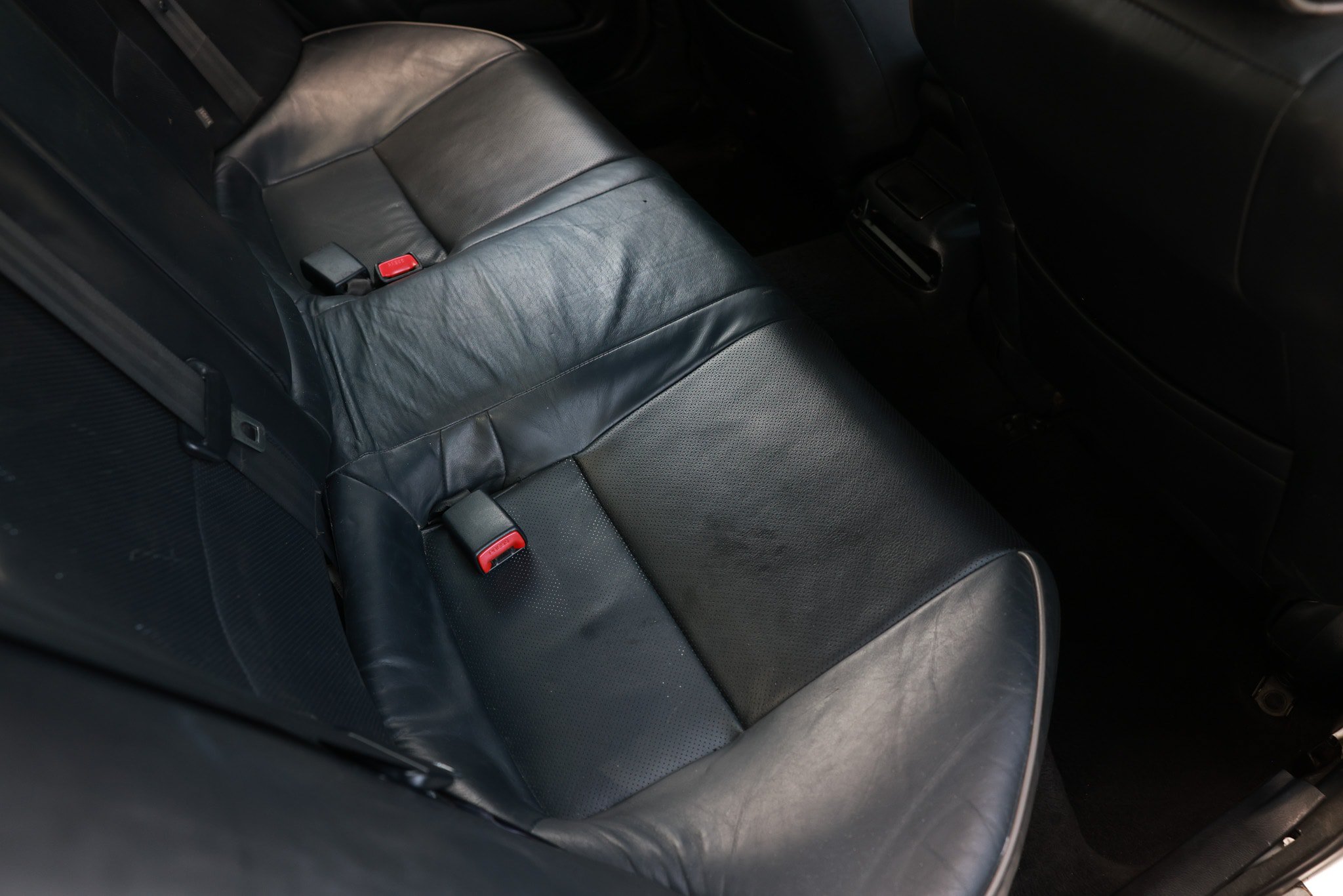 Used 2004 Lexus IS 300 RWD image 16