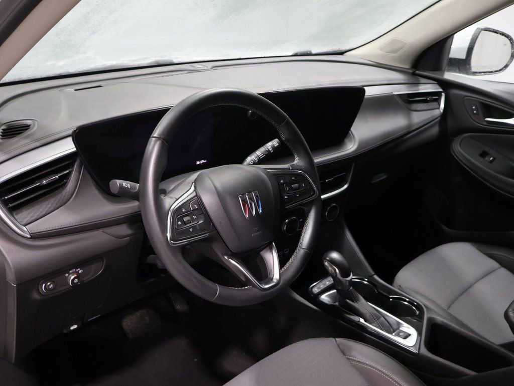 Used 2024 Buick Encore GX Preferred image 16