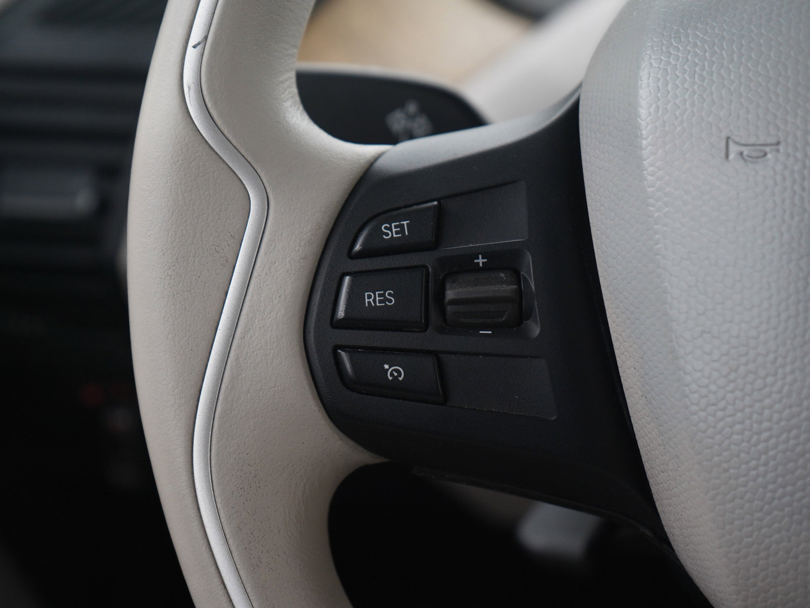 Used 2014 BMW i3 RWD image 24