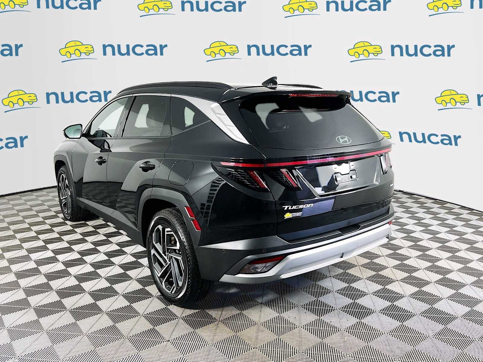 Used 2025 Hyundai Tucson Limited AWD/4WD image 5