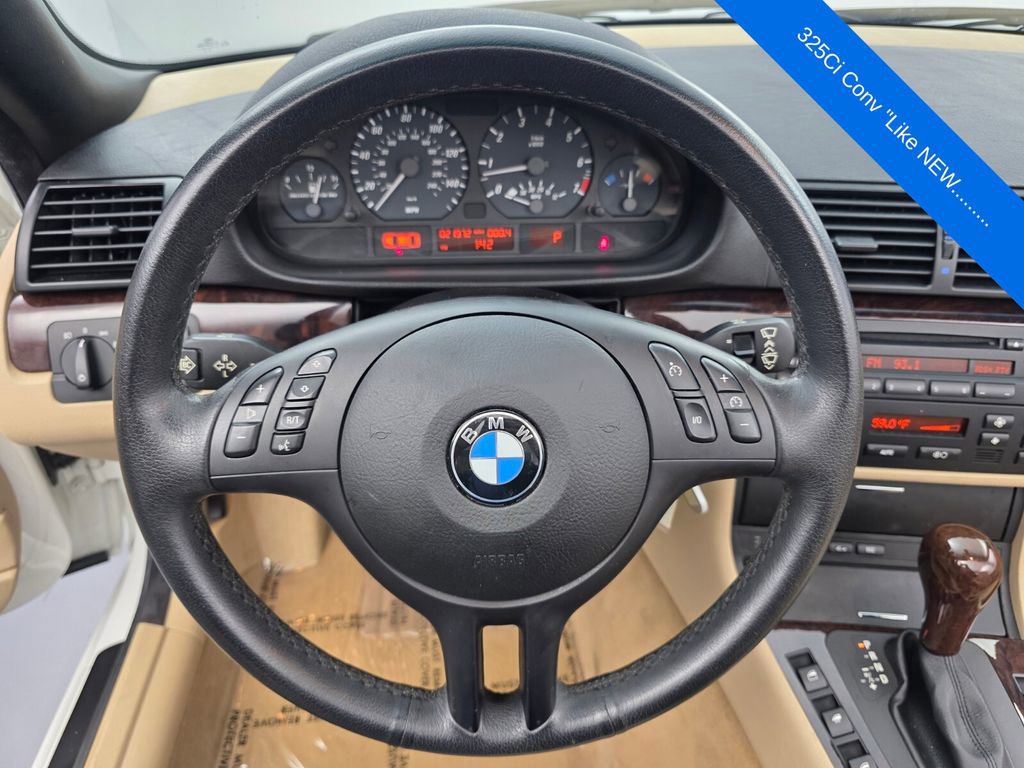 Used 2004 BMW 325Ci Convertible RWD image 16