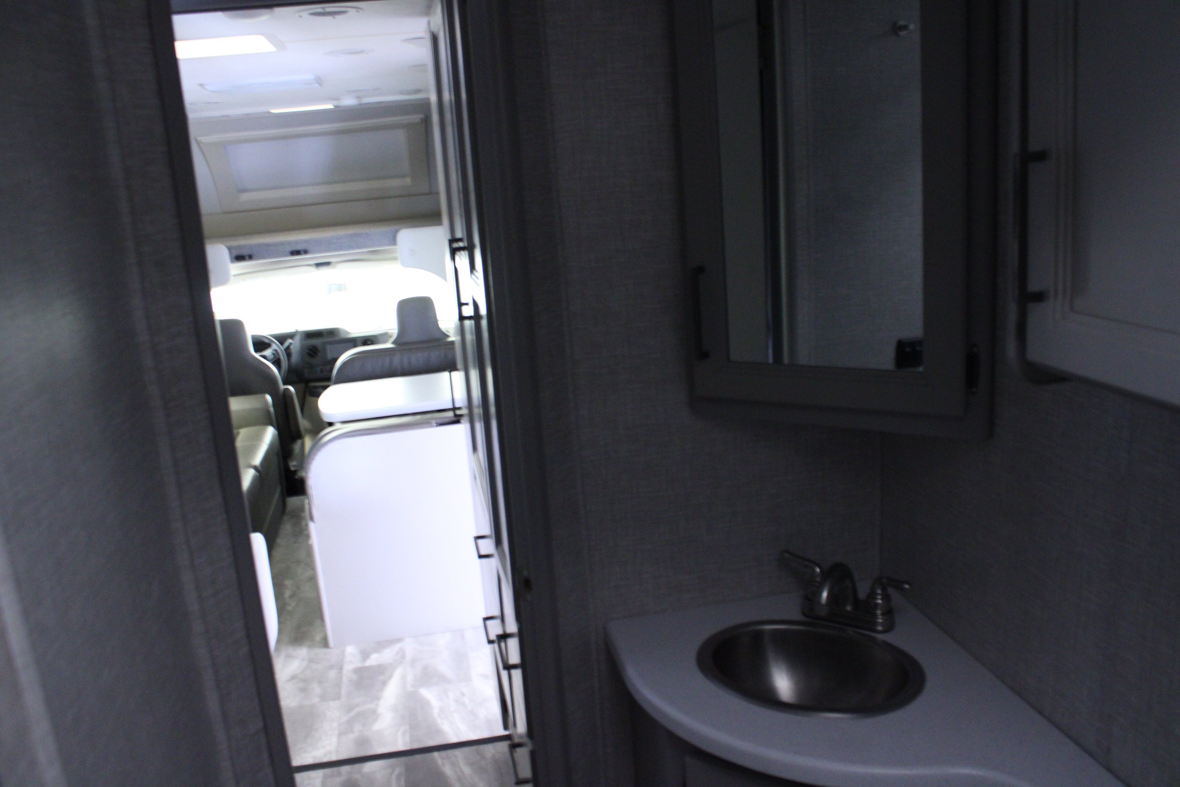 Used 2023 Ford E-450 and Econoline 450 Super Duty w/ Motorhome Prep Package RWD image 18