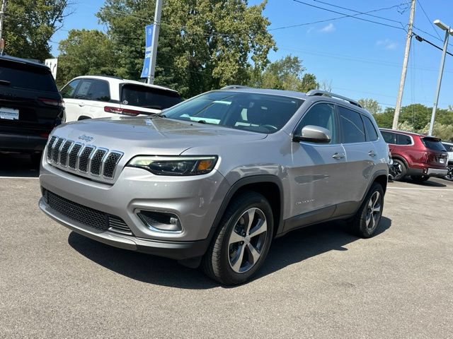 Used 2020 Jeep Cherokee Limited w/ Luxury Group AWD/4WD image 24