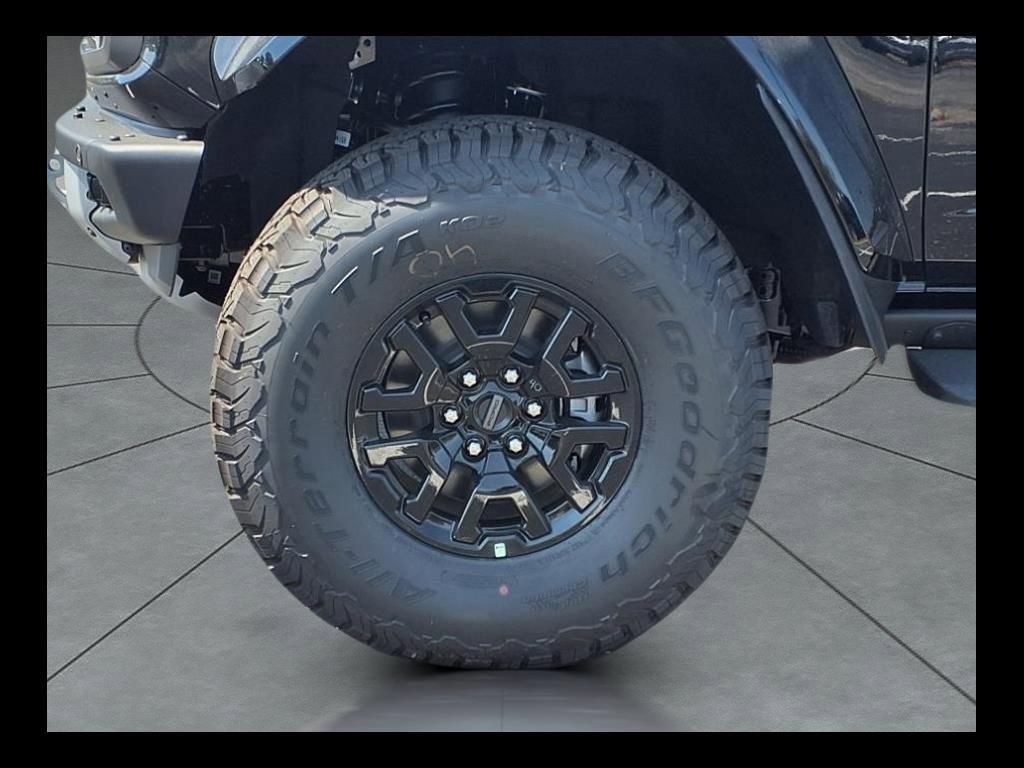 New 2025 Ford Bronco Raptor w/ Interior Carbon Fiber Pack image 12