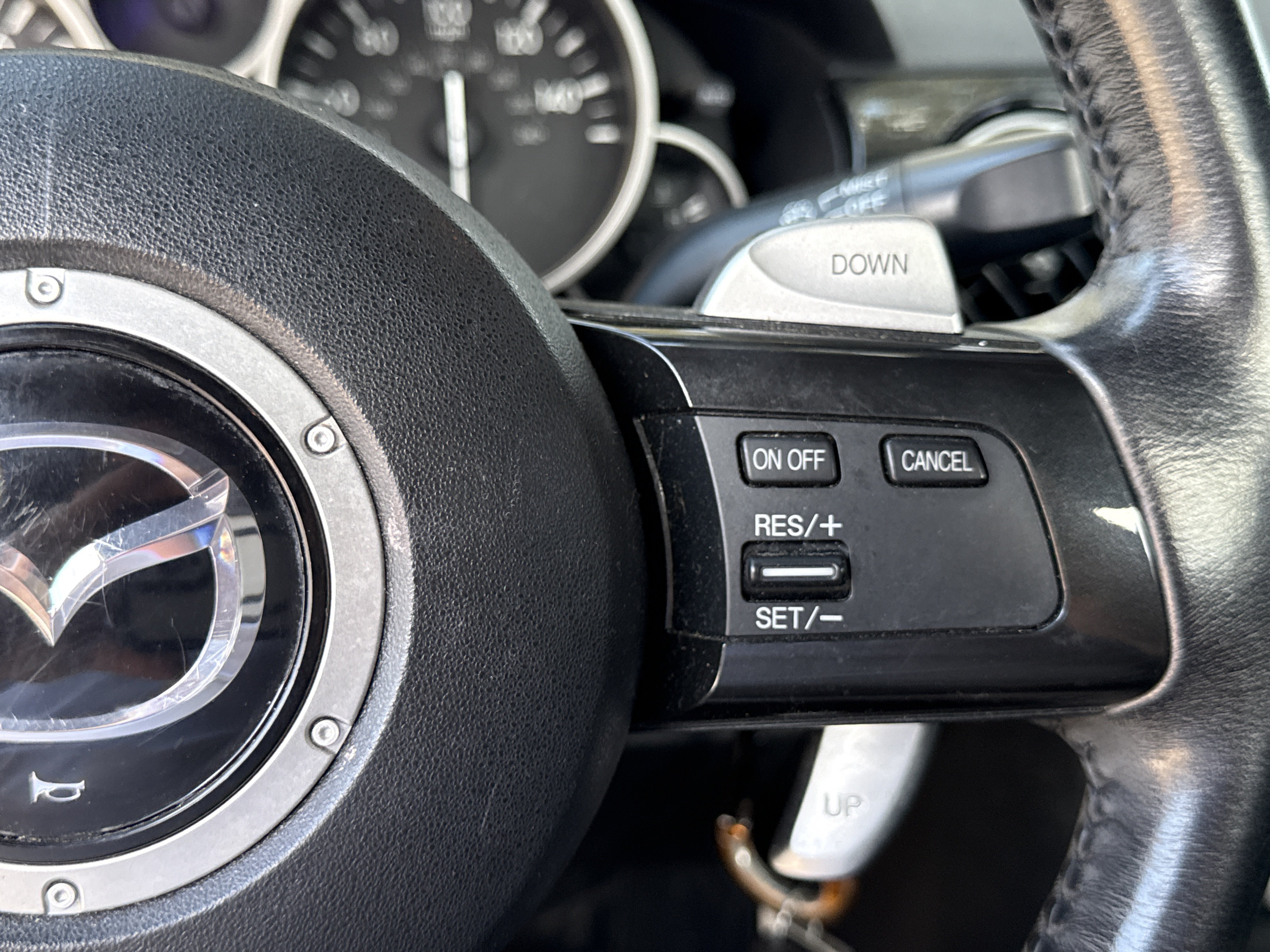 Used 2013 MAZDA MX-5 Miata Grand Touring RWD image 13