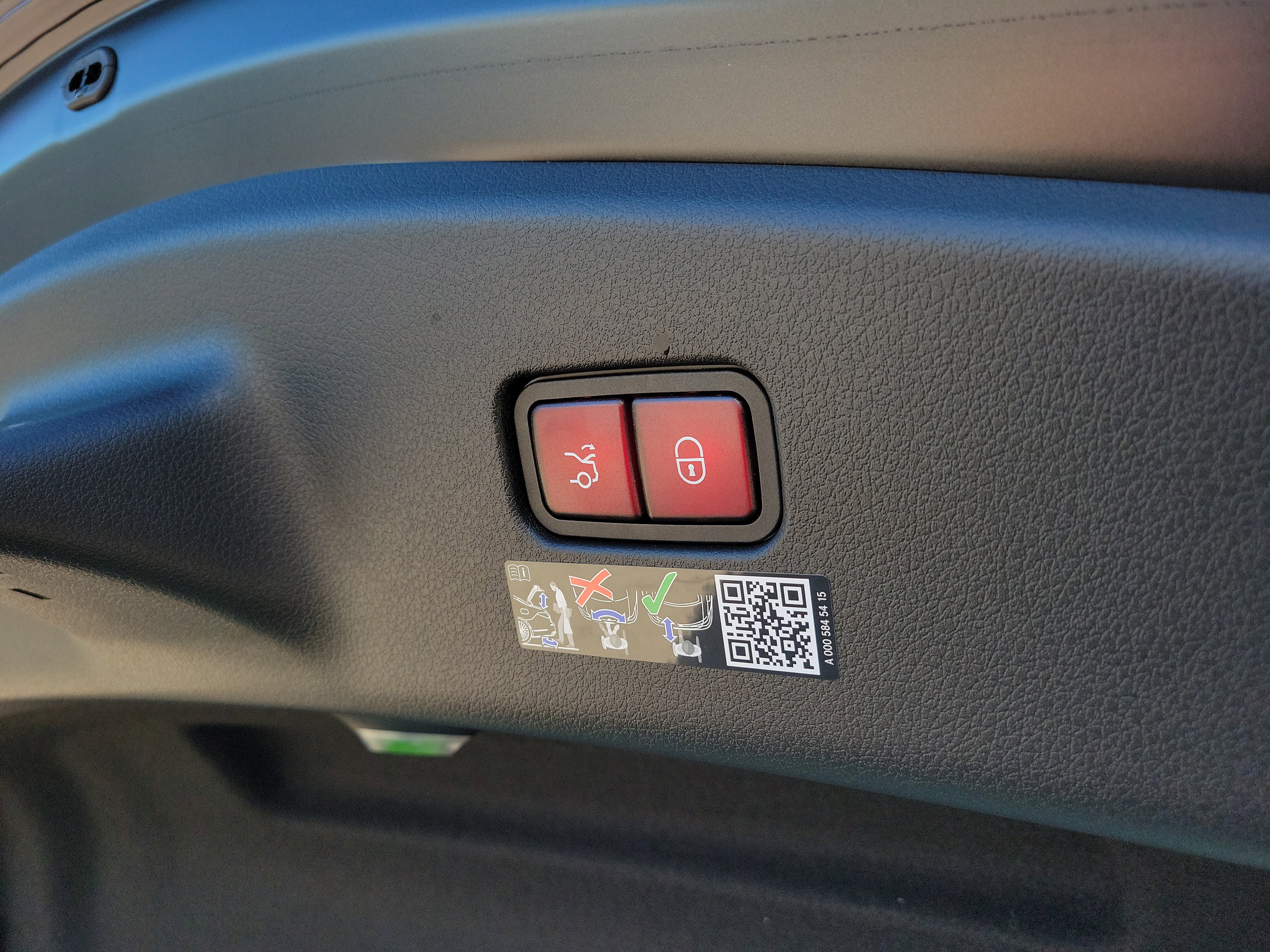 New 2026 Mercedes-Benz CLE 450 4MATIC Coupe image 10