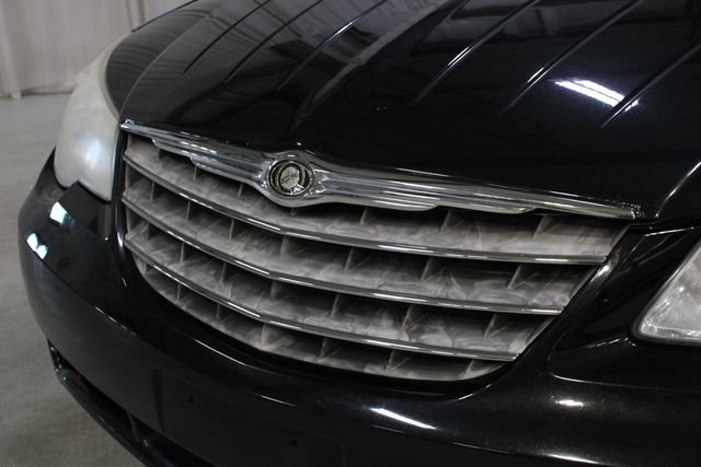 Used 2009 Chrysler Sebring LX FWD image 30