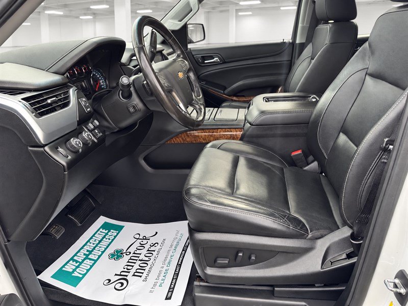 Used 2020 Chevrolet Tahoe Premier AWD/4WD image 16