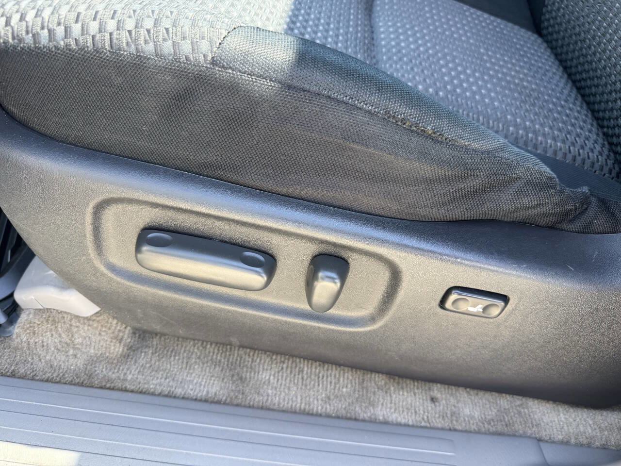 Used 2006 Toyota 4Runner Sport AWD/4WD image 23