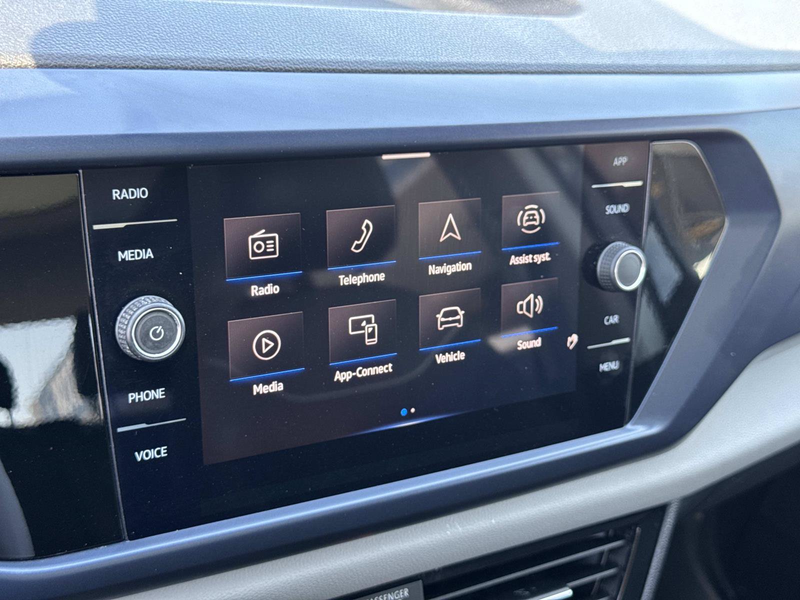 Certified 2023 Volkswagen Taos SE w/ Panoramic Sunroof Package FWD image 13