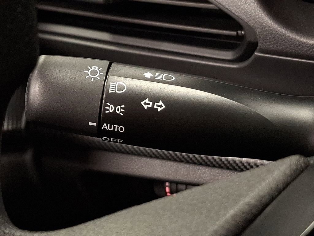 Used 2024 Subaru Crosstrek 2.0i w/ Crosstrek Mirror Package image 25