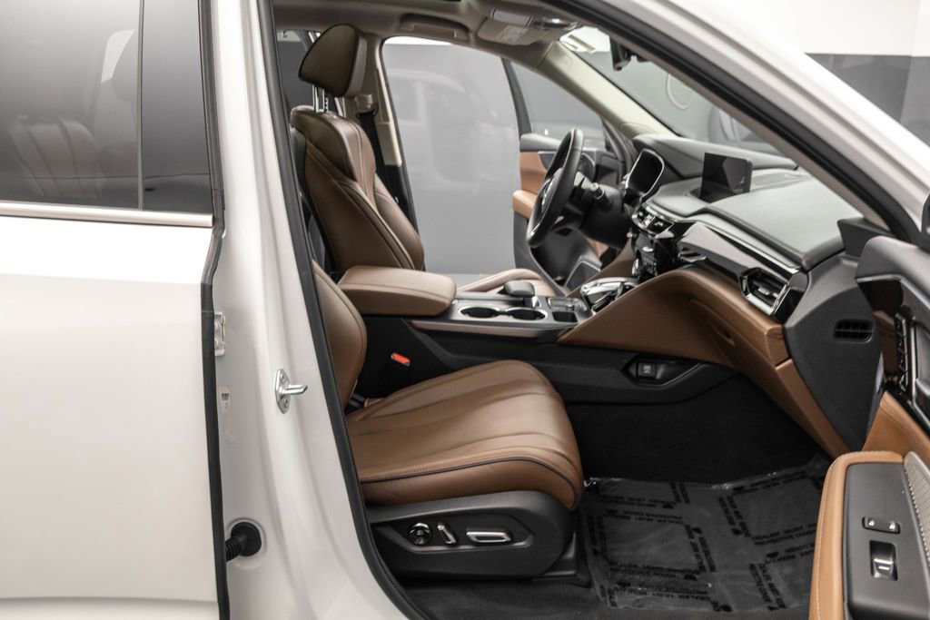 Used 2023 Acura MDX SH-AWD w/ Advance Package image 35