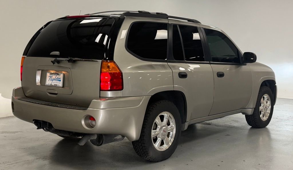 Used 2002 GMC Envoy SLE image 4