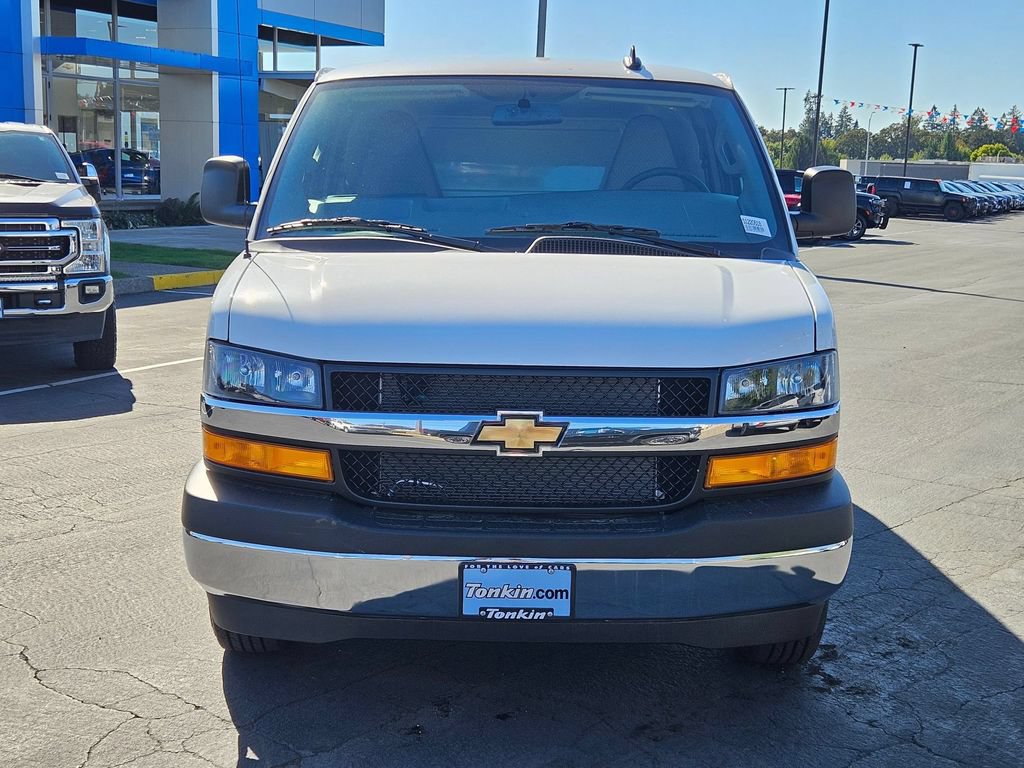 New 2025 Chevrolet Express 2500 w/ Driver Convenience Package RWD image 9
