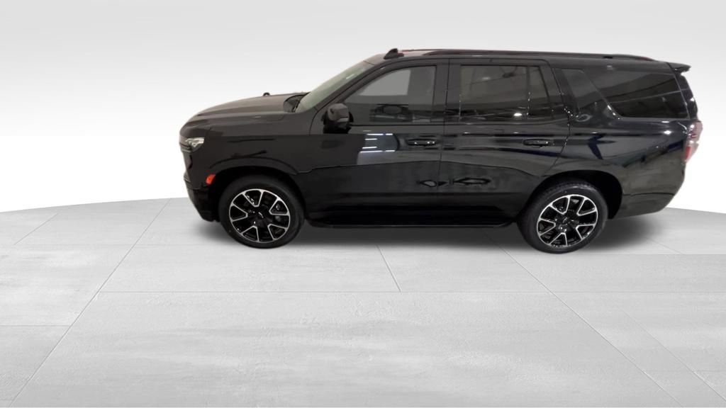 Used 2022 Chevrolet Tahoe RST w/ Luxury Package image 11