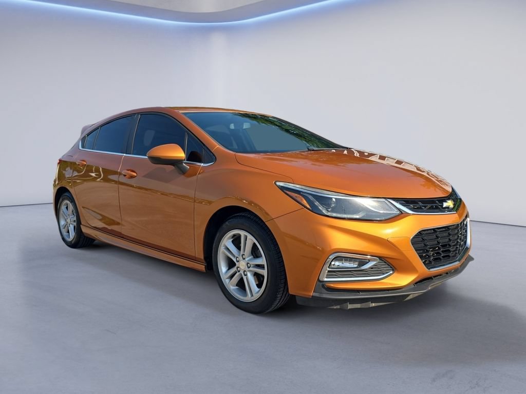 Used 2017 Chevrolet Cruze LT w/ RS Package FWD image 8