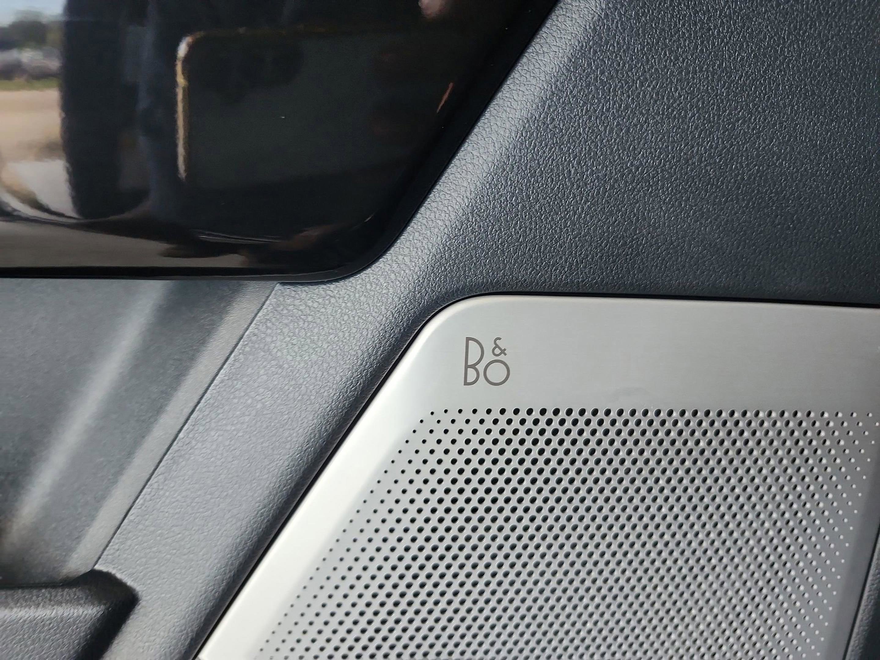 New 2025 Ford F150 Lightning Platinum AWD/4WD image 25