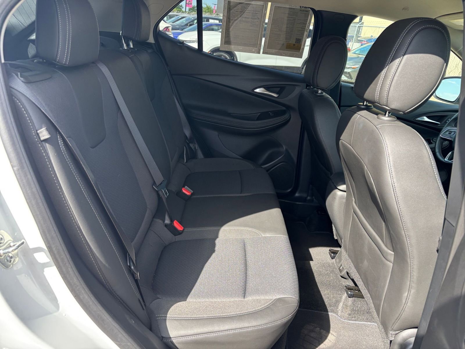 Used 2025 Buick Encore GX Preferred image 24