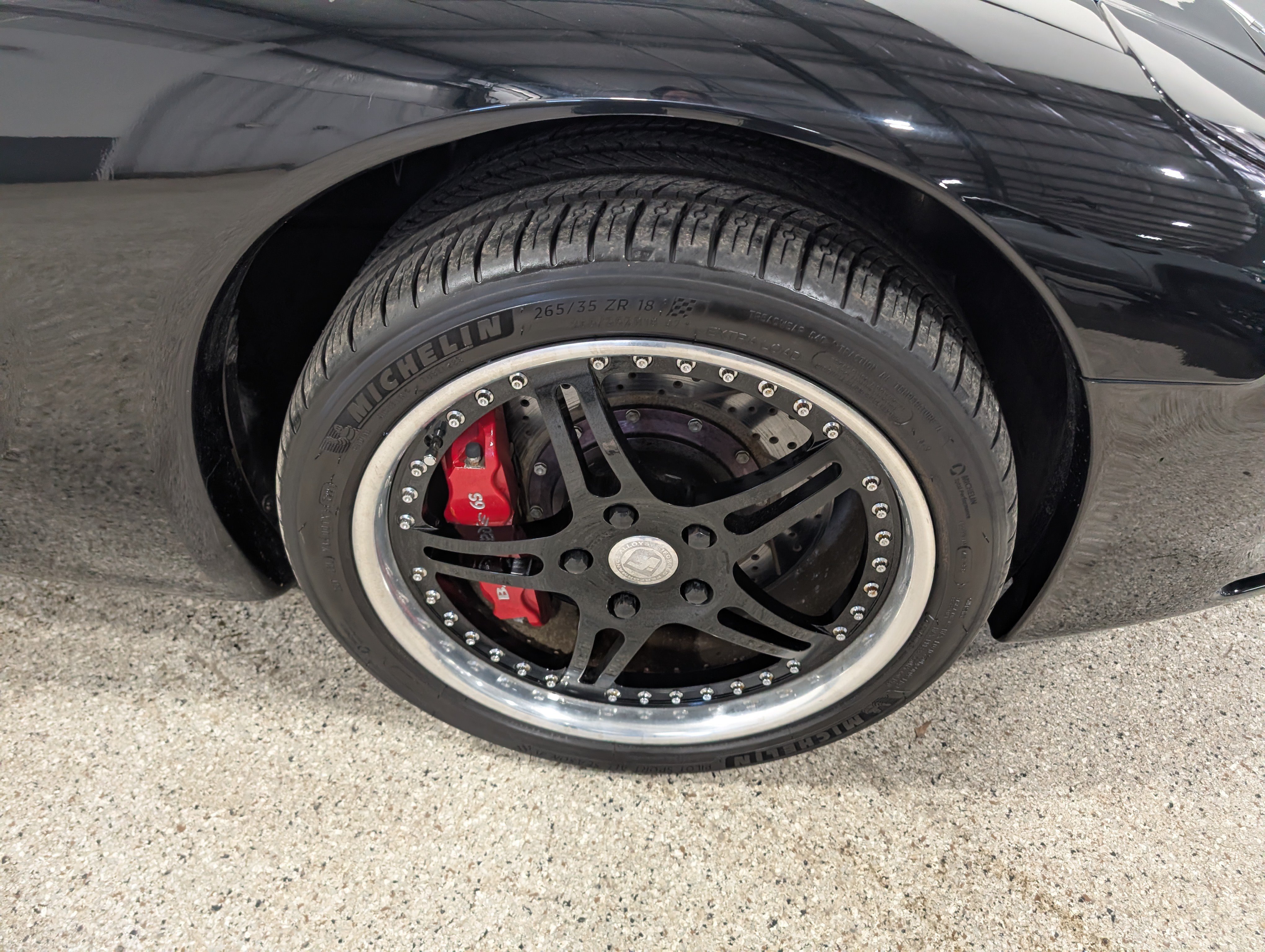 Used 2003 Chevrolet Corvette Z06 w/ Memory Package, 3 Drivers RWD image 12