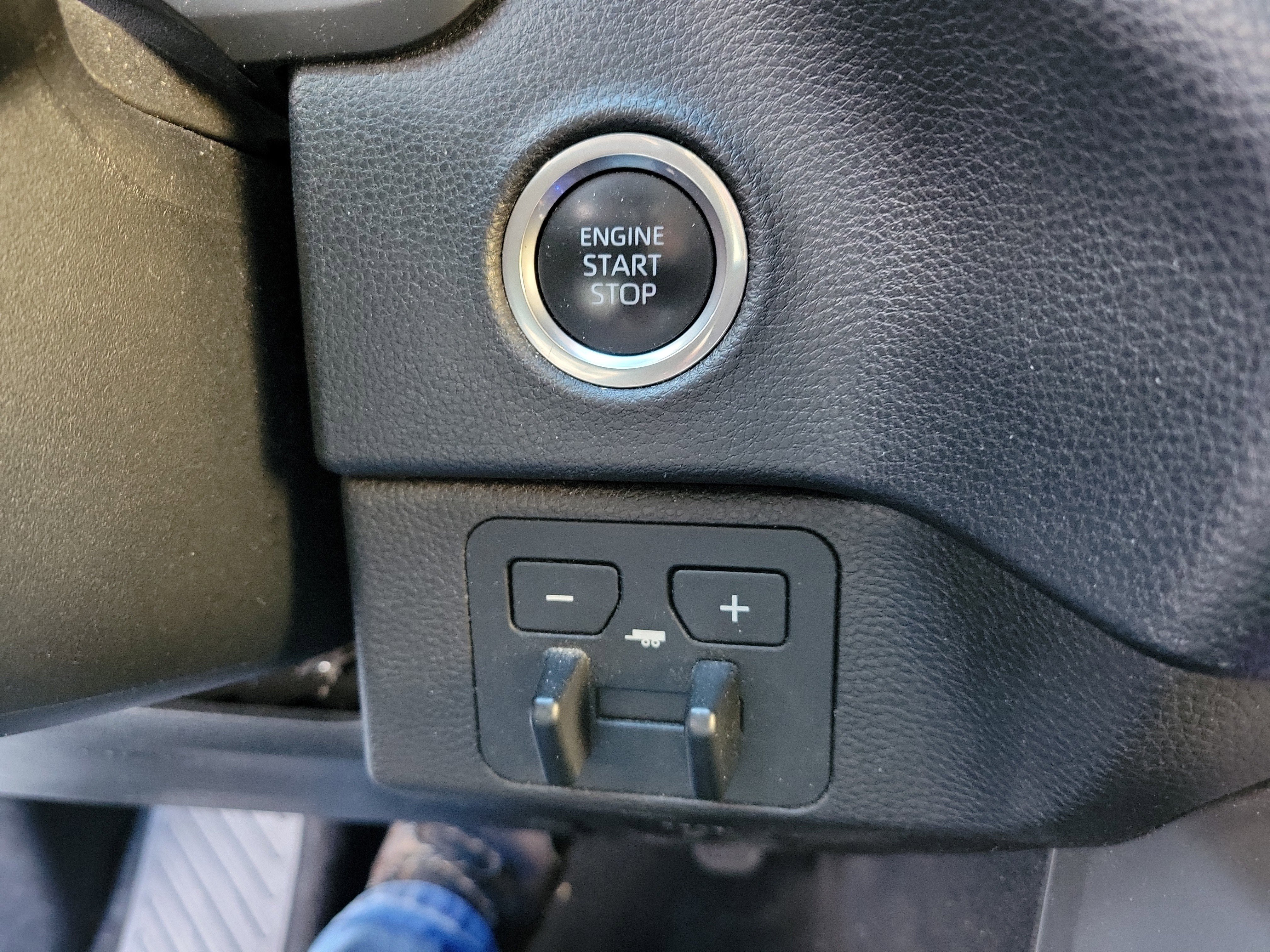 Used 2024 Toyota Tundra SR5 image 22