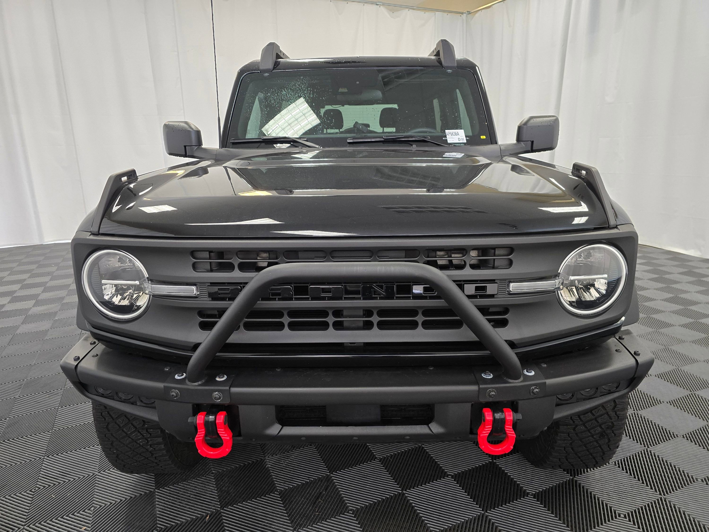 Used 2022 Ford Bronco Base image 9