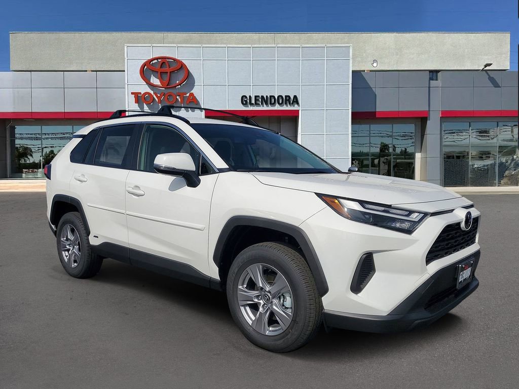 New 2025 Toyota RAV4 LE