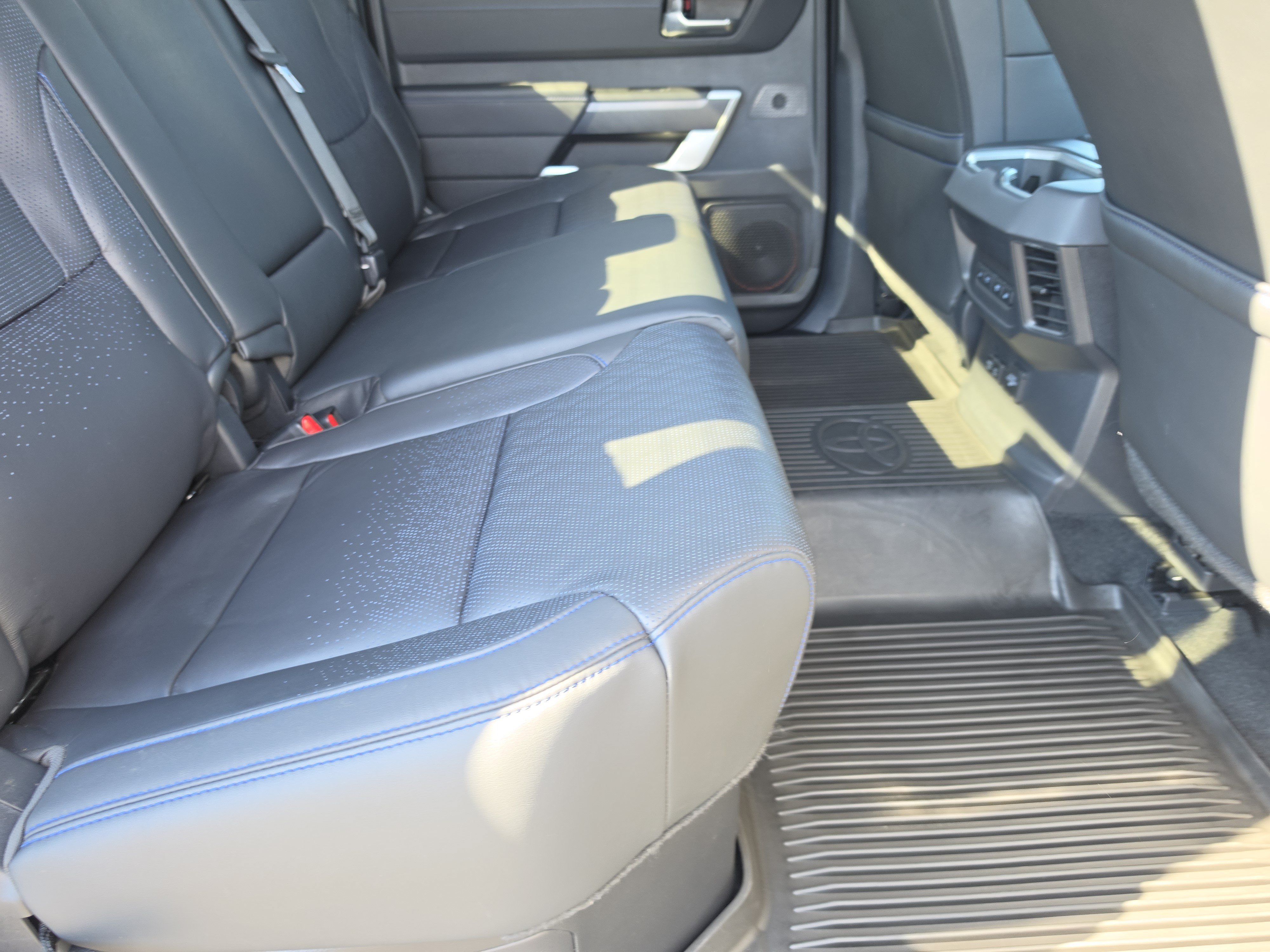 Certified 2024 Toyota Tundra Platinum AWD/4WD image 11