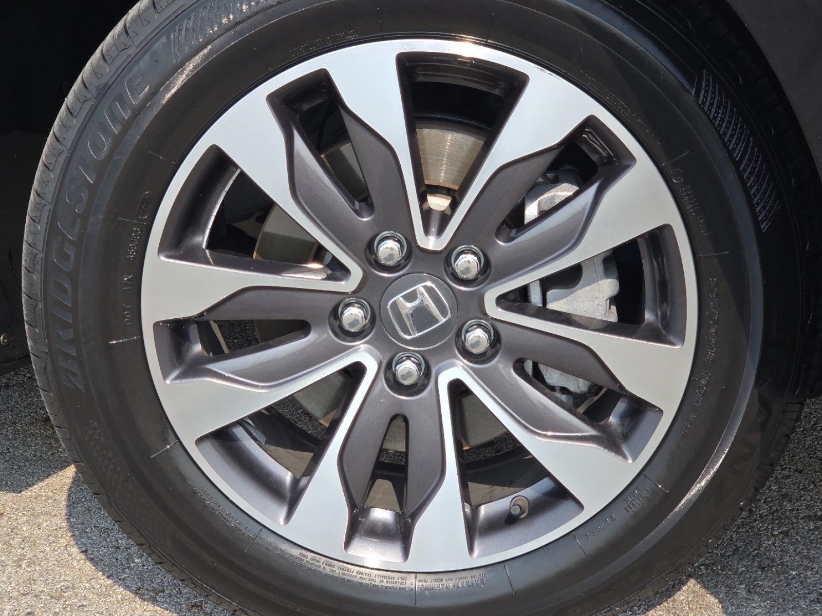 Used 2024 Honda Odyssey EX-L image 12