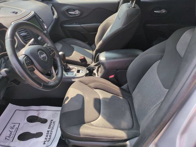 Used 2014 Jeep Cherokee Latitude FWD image 18