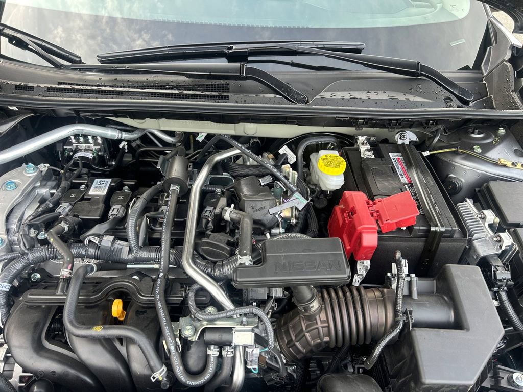 Certified 2025 Nissan Sentra SR w/ SR Premium Package image 33