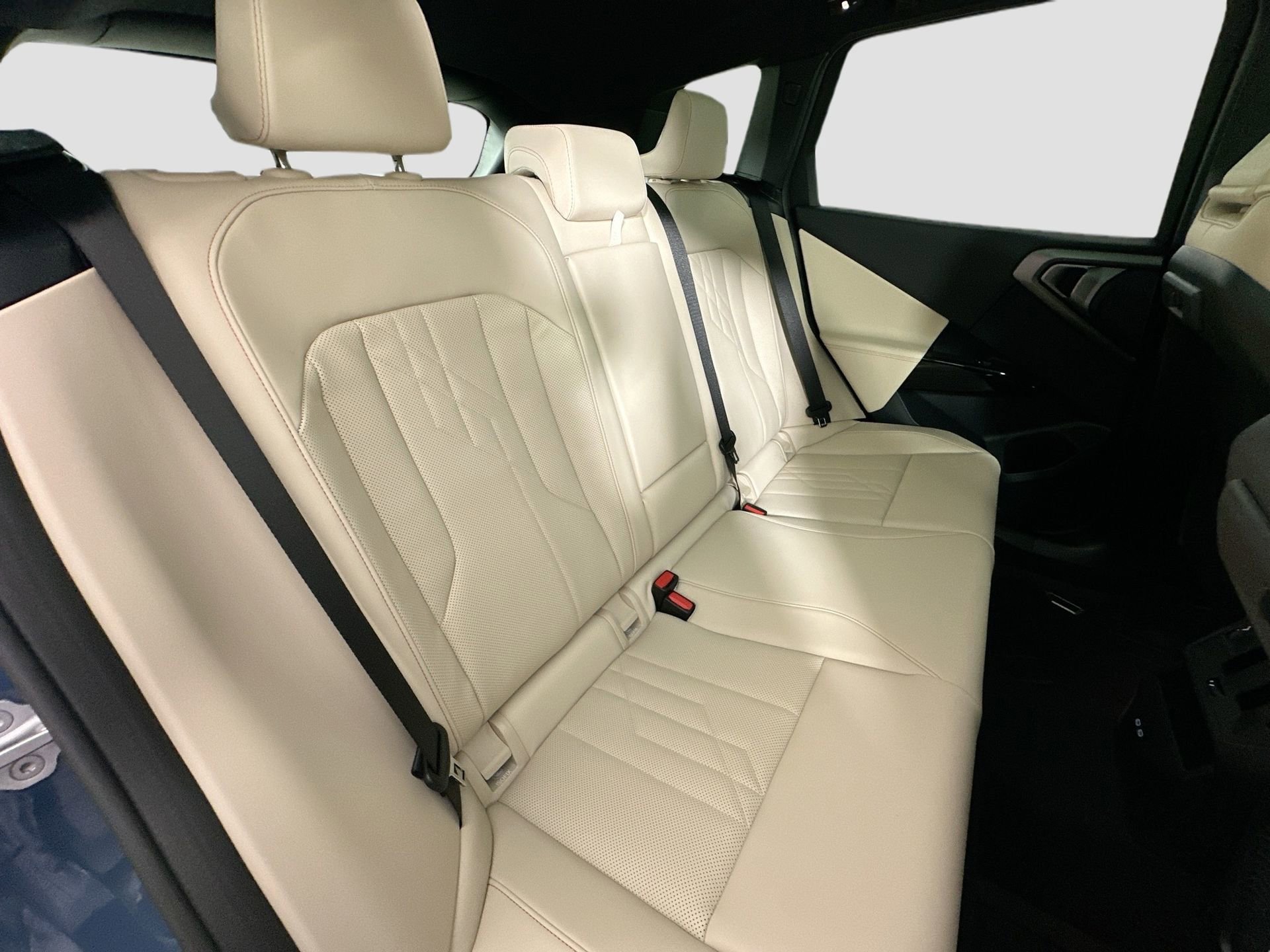 New 2026 BMW X3 xDrive30 w/ Convenience Package image 26