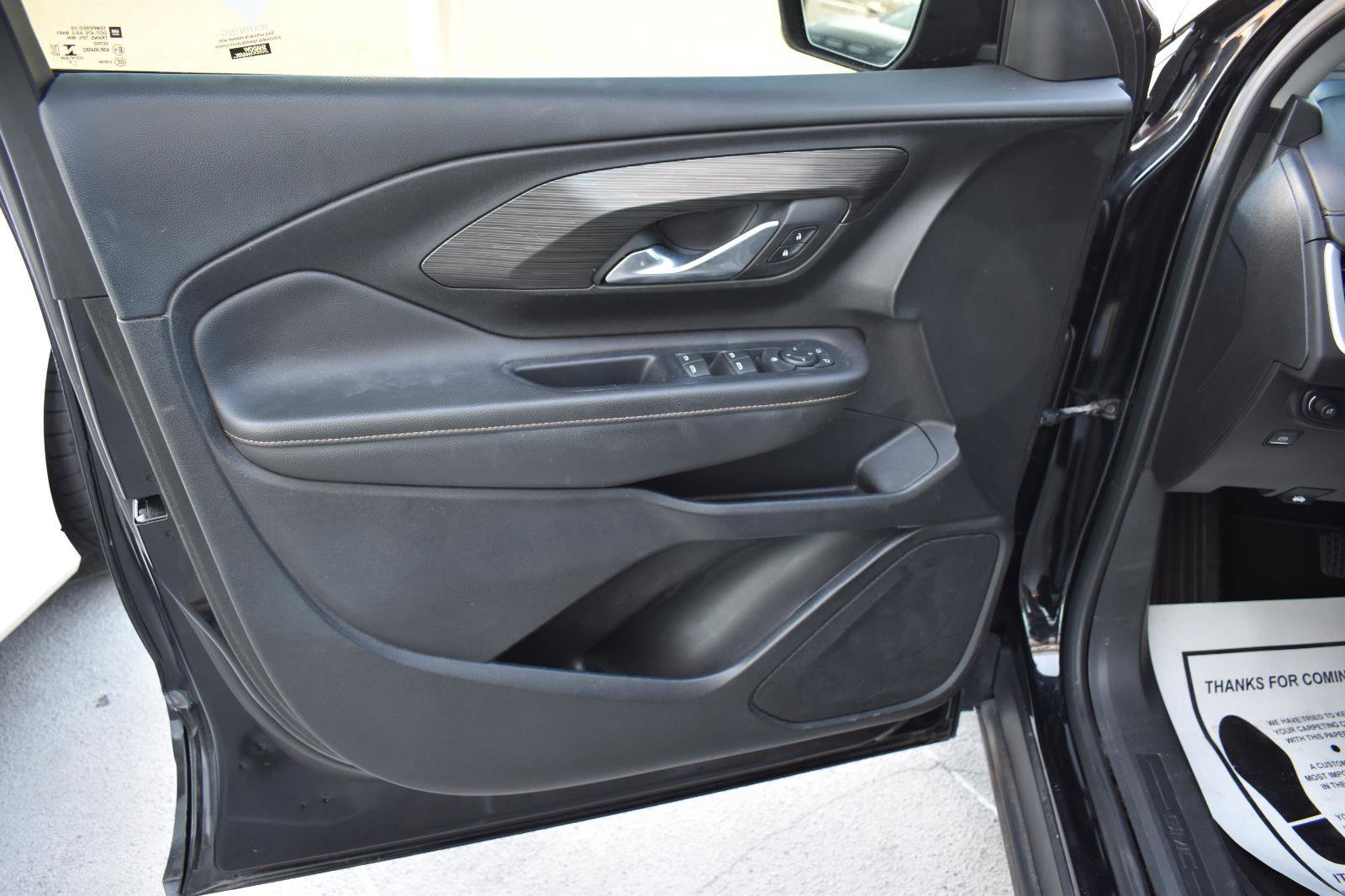 Used 2020 GMC Terrain SLT image 17