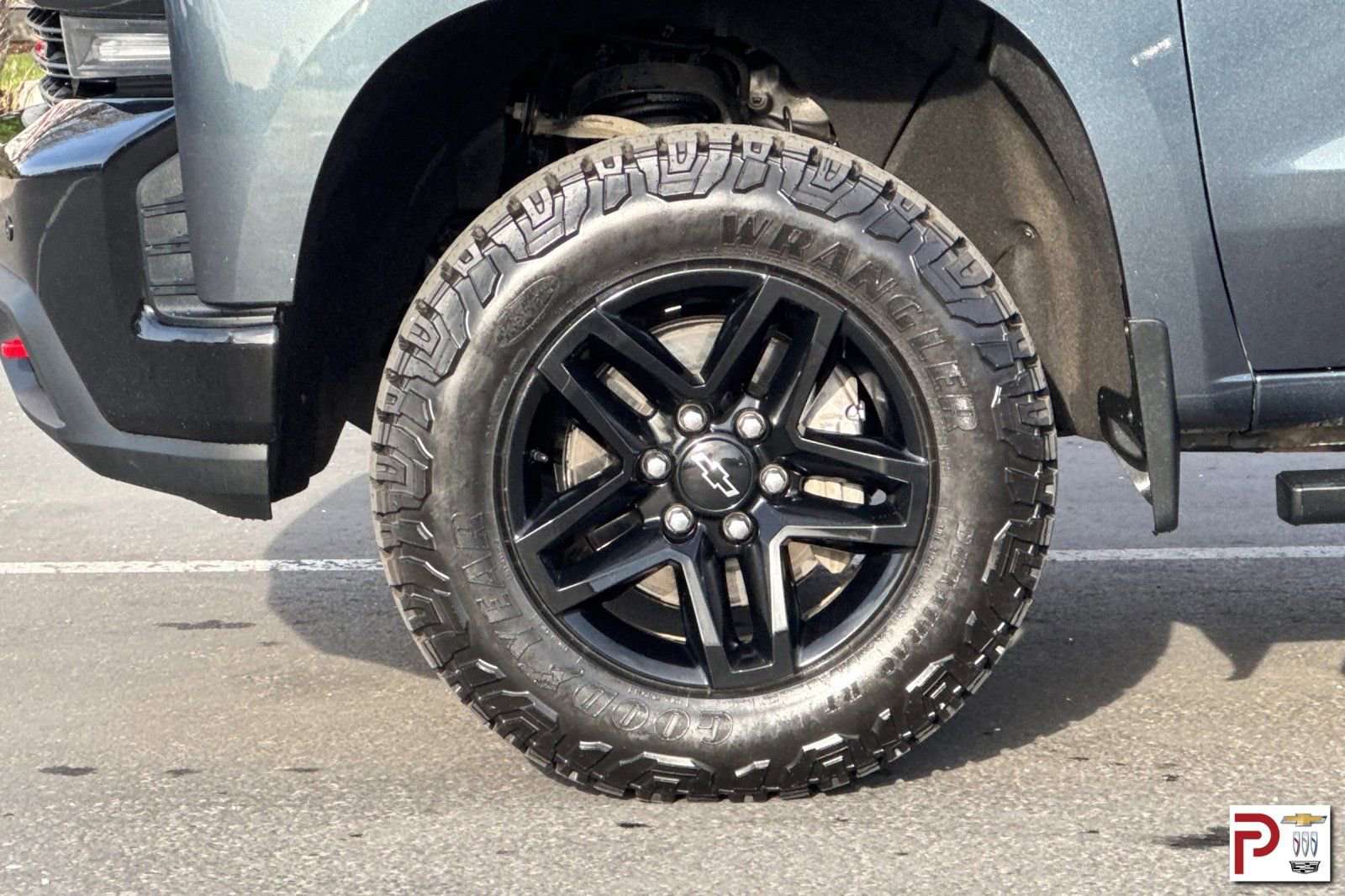 Certified 2021 Chevrolet Silverado 1500 LT Trail Boss w/ Convenience Package II AWD/4WD image 32