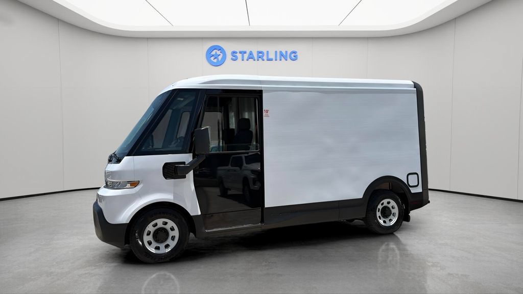 Used 2024 Chevrolet Brightdrop 400 w/ Commercial Equipment Package AWD/4WD image 3