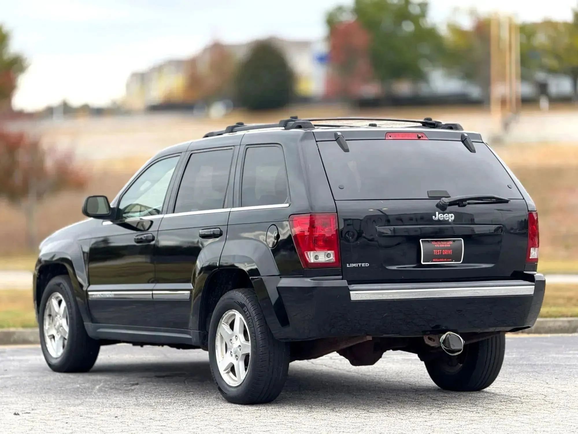 Used 2006 Jeep Grand Cherokee Limited image 9