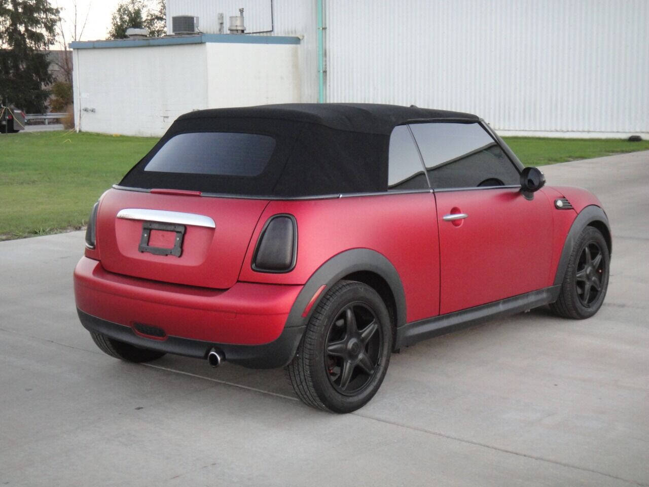 Used 2010 MINI Cooper Convertible FWD image 16