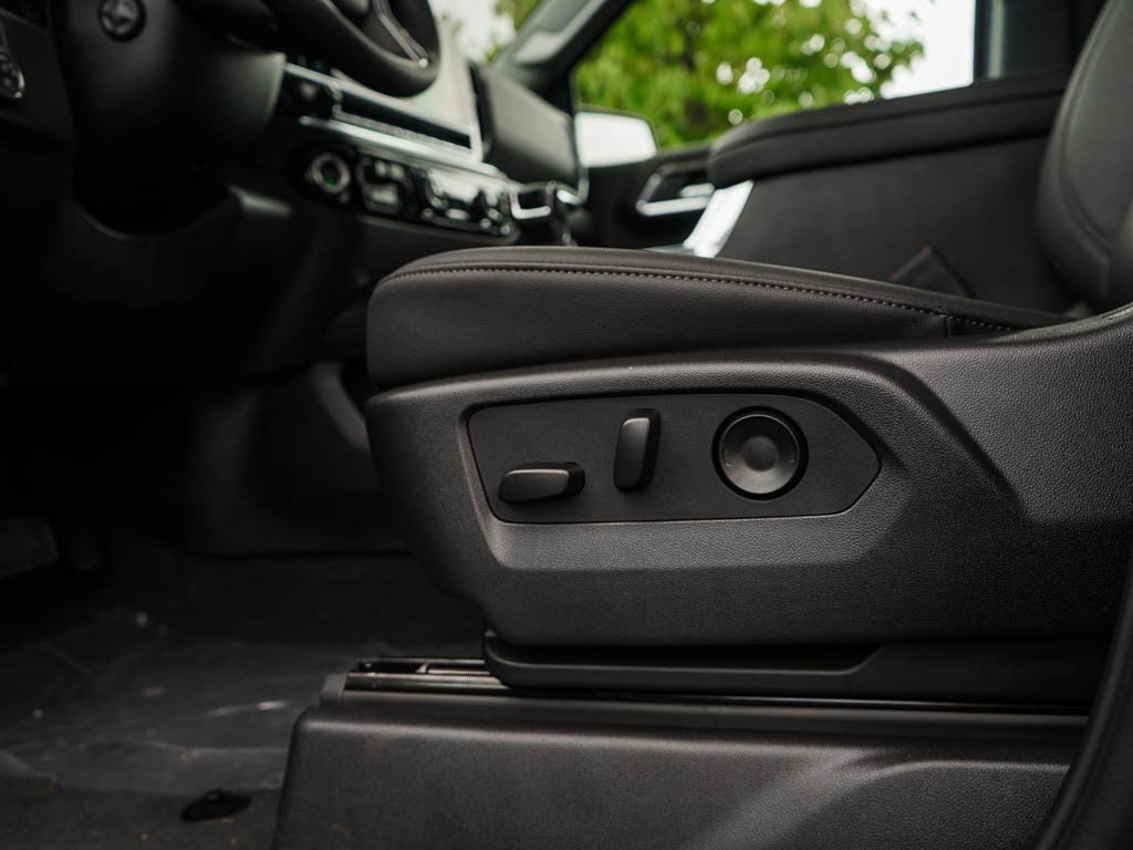 New 2026 Chevrolet Silverado 1500 LTZ AWD/4WD image 16