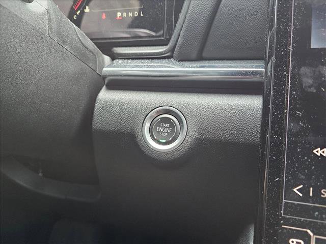 Used 2025 GMC Terrain Elevation w/ Technology Package II image 27