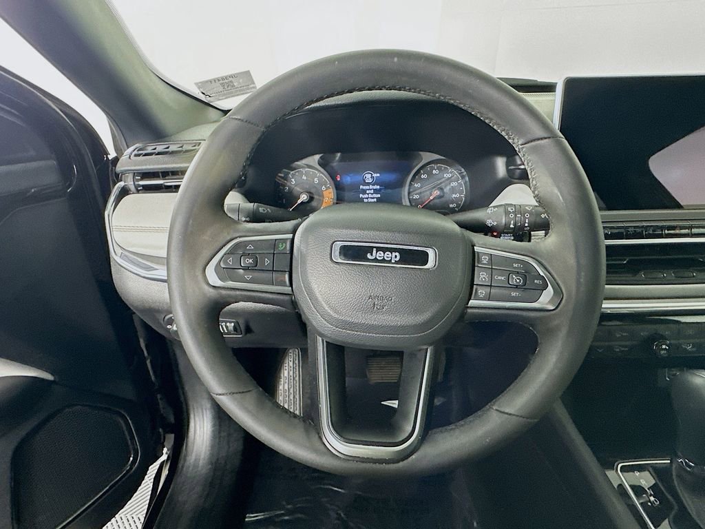 Certified 2023 Jeep Compass Limited AWD/4WD image 17