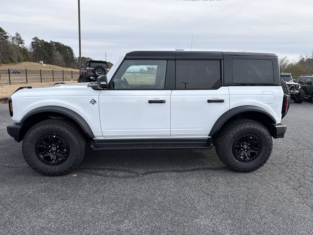 New 2025 Ford Bronco Outer Banks w/ Sasquatch Package AWD/4WD image 4