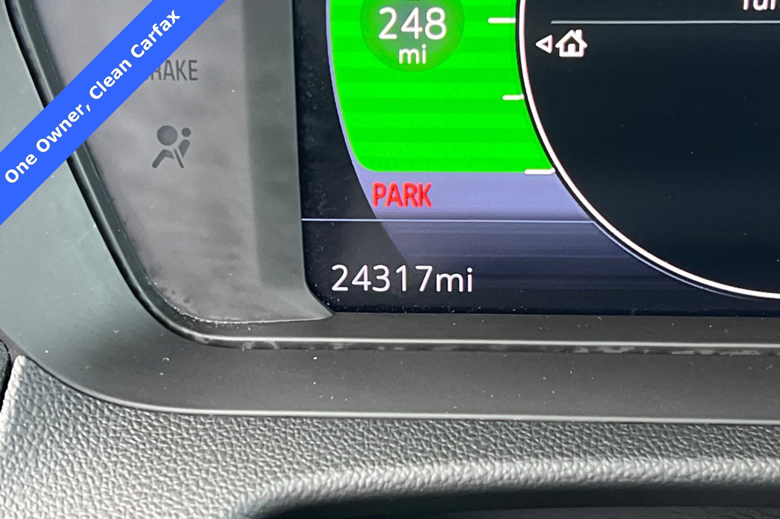 Used 2022 Chevrolet Bolt EUV LT w/ Comfort Package image 25