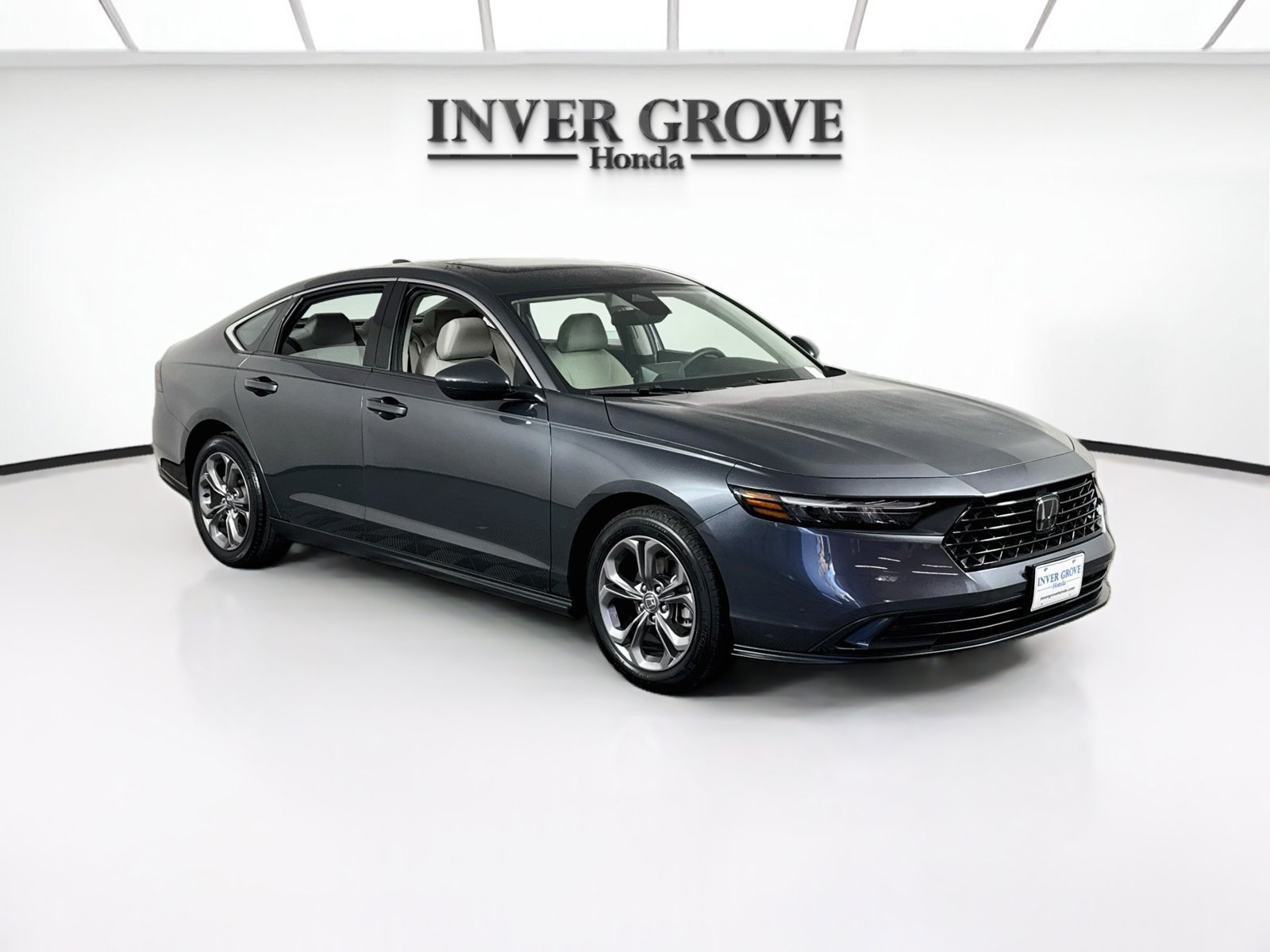 Certified 2024 Honda Accord EX image 3