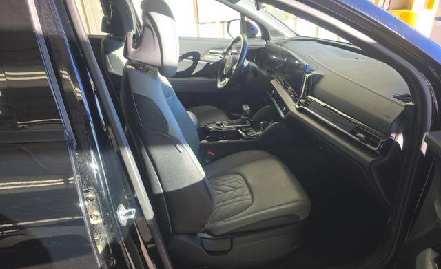 Used 2023 Kia Sportage X-Line w/ X-Line Premium Package image 6