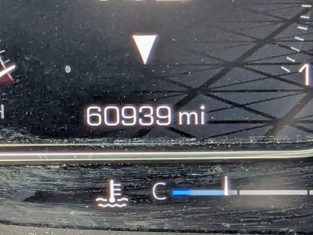 Used 2024 GMC Yukon SLT image 29