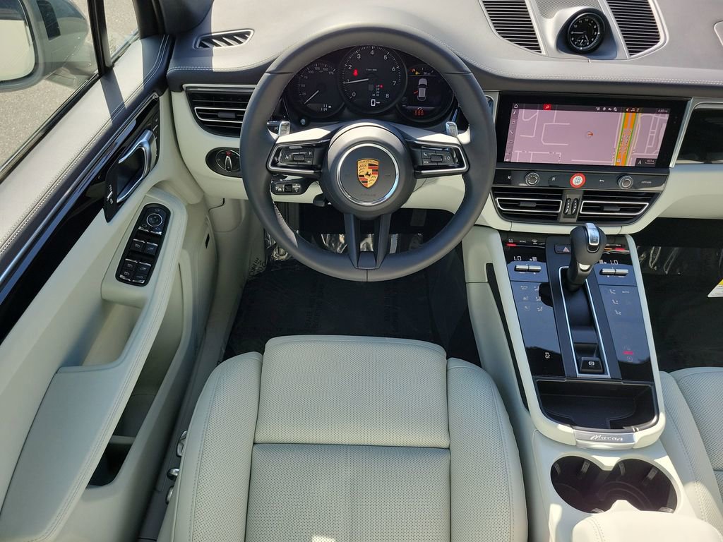 New 2026 Porsche Macan image 20
