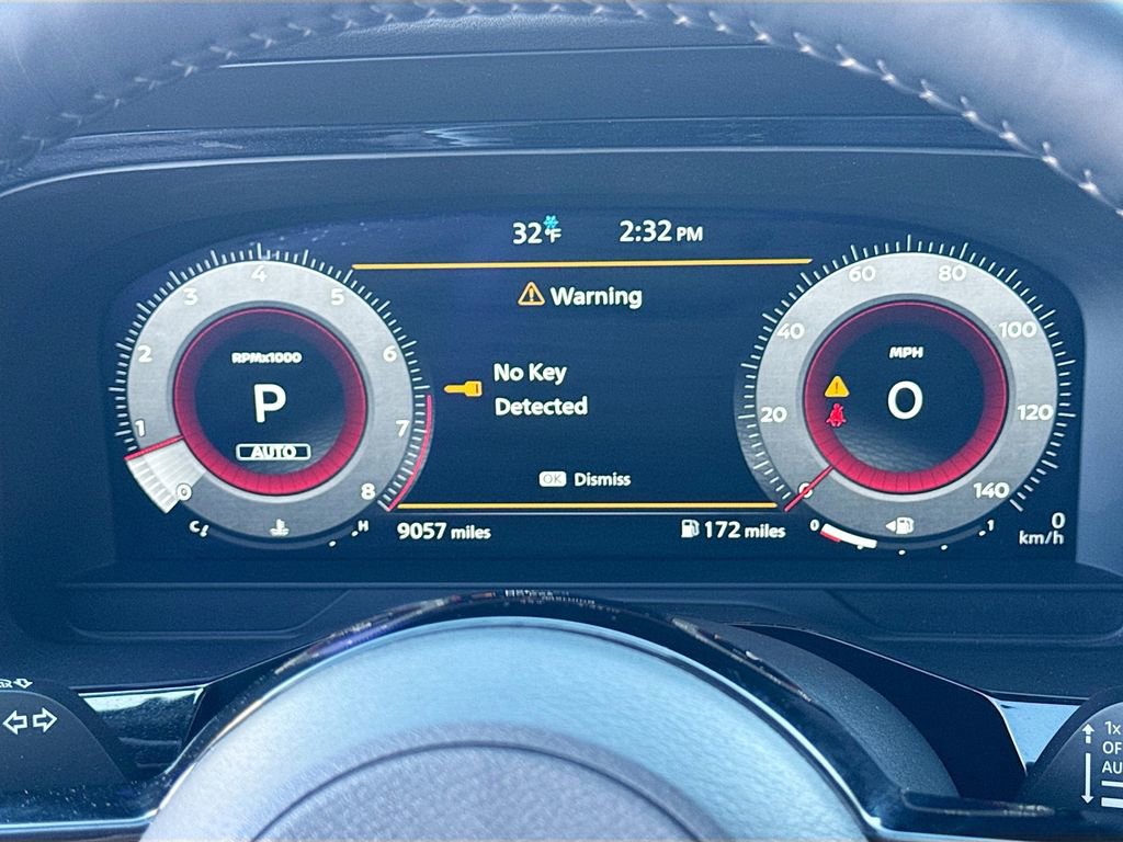 Used 2025 Nissan Pathfinder Platinum image 10