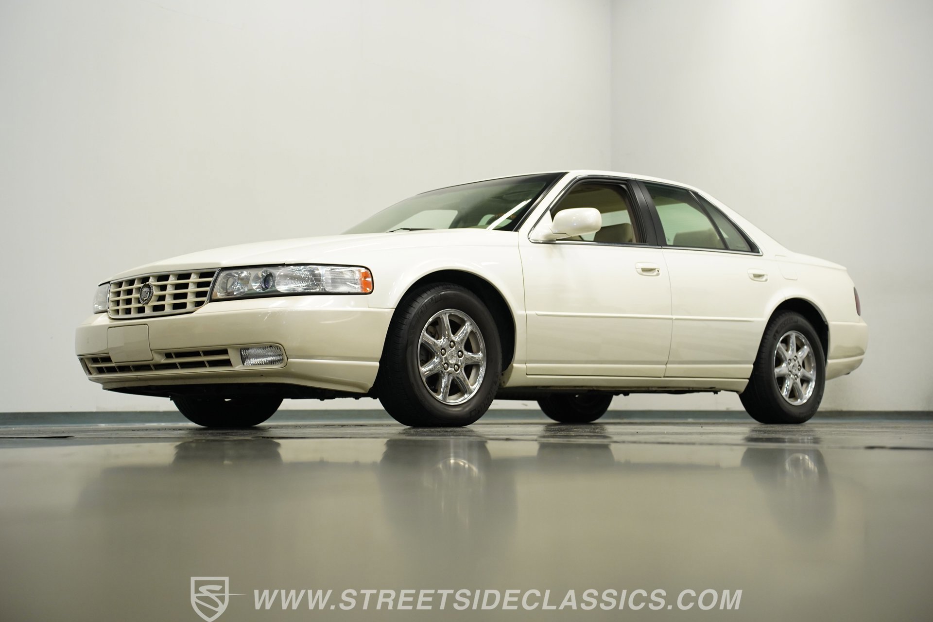 Used 1998 Cadillac Seville STS w/ Heated Seats Pkg image 19
