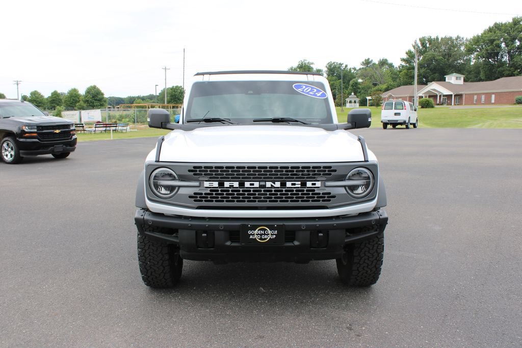 Used 2024 Ford Bronco Badlands AWD/4WD image 3