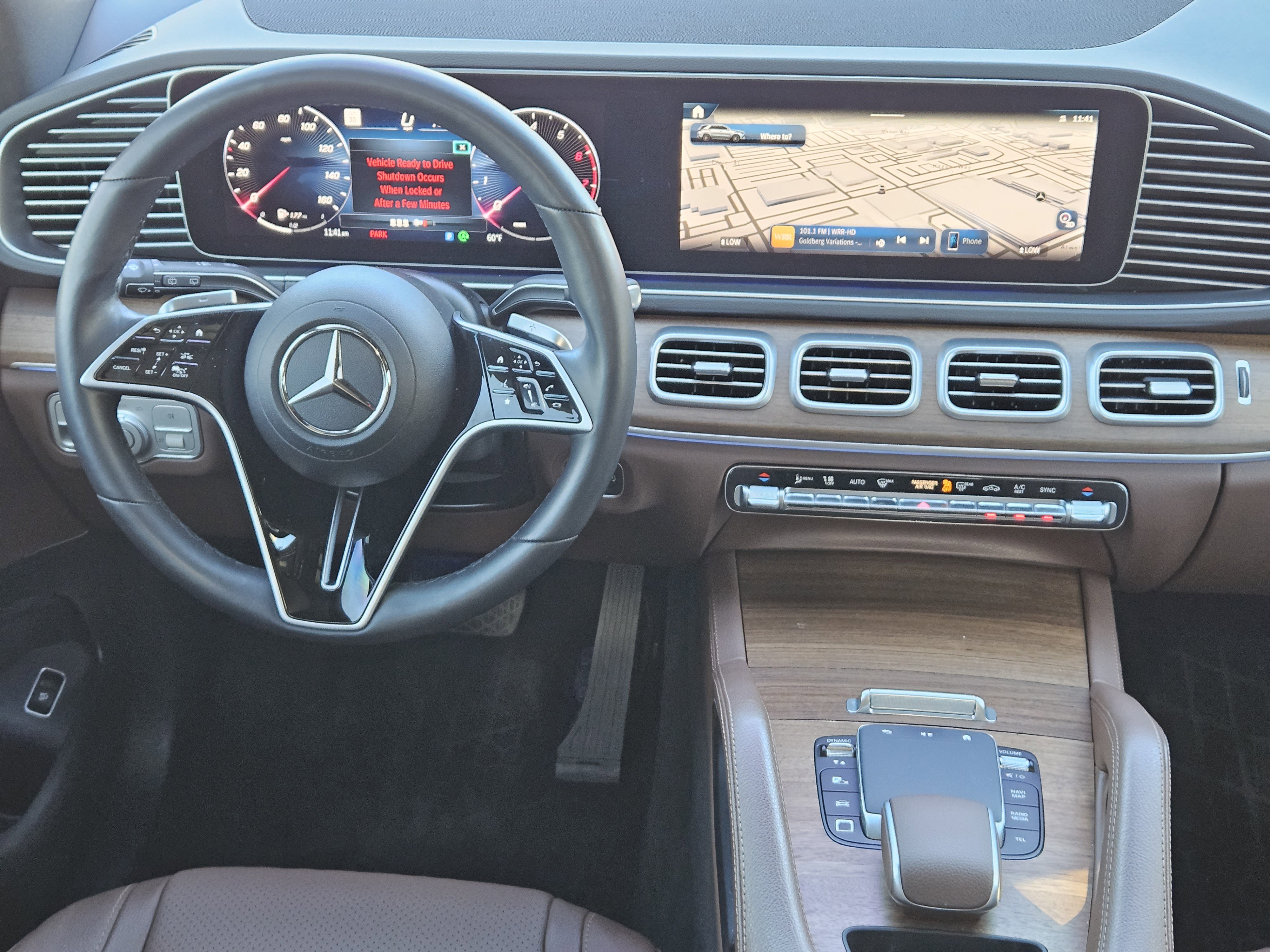 Used 2025 Mercedes-Benz GLE 450 4MATIC image 26